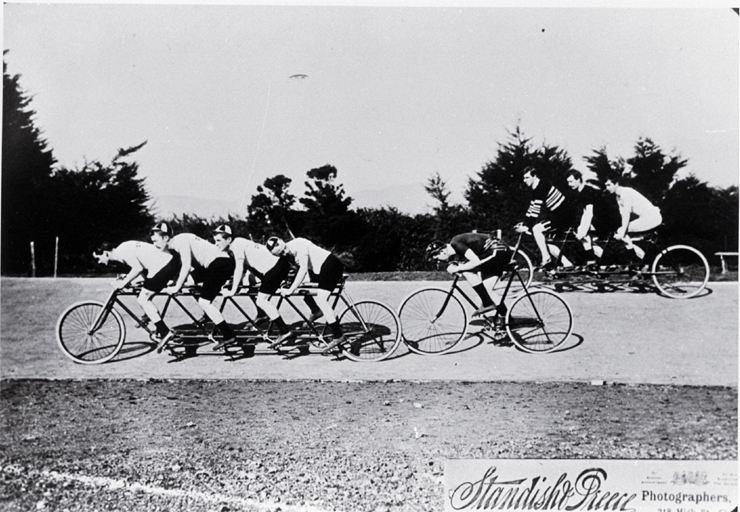 Clement Goodwin Jones (1875?-1908) being paced by a quad team of cyclists at Lancaster Park 