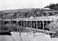The old Ferry Bridge, soon before removal from over the Heathcote River, Christchurch [1909]