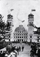 The main entrance building to the New Zealand International Exhibition 1906/7, Hagley Park, Christchurch [1906 or 1907]