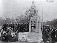 Unveiling of the Captain Cook statue in Victoria Square by the Governor-General [10 Aug. 1932]
