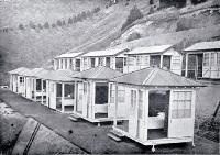 Women's shelters at the Cashmere Sanatorium which opened in 1910 [1913]