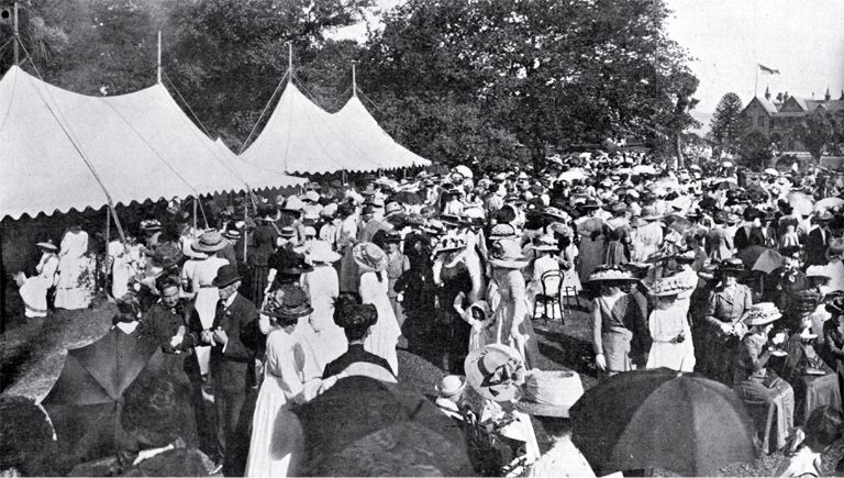 A garden party held to aid the Christchurch Hospital Lady Visitors' funds 