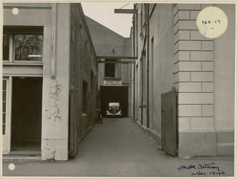 Image of No. 17. Photograph showing right-of-way serving Cashel St. property leading from Oxford Terrace. 1946