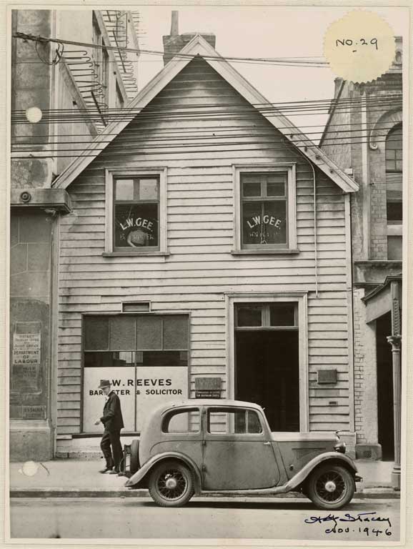 Image of No. 29. Photograph of property known as Gee's, Hereford St. 1946