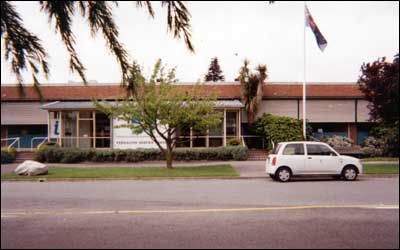 Old Fendalton Service Centre - May 2000