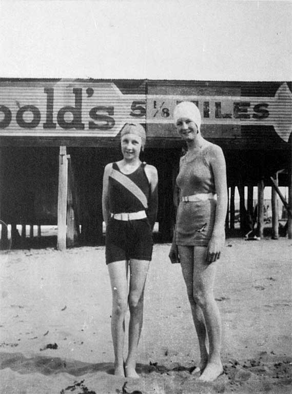 Margaret Anderson and her sister pictured on New Brighton beach