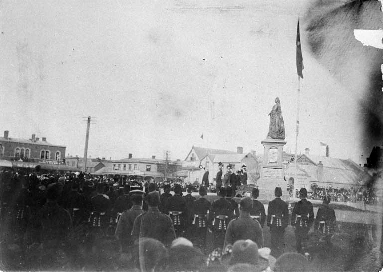 Unveiling the memorial statue of Queen Victoria in Victoria Square on Empire Day
