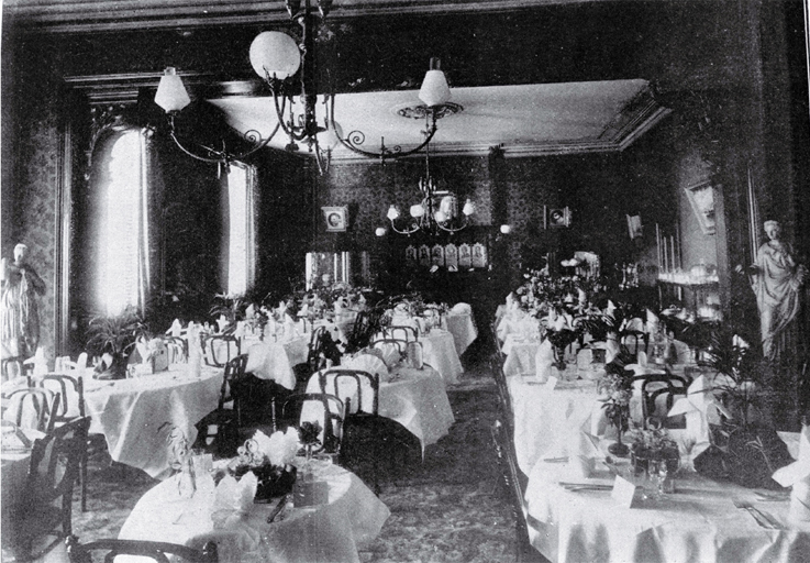 The public dining room at Coker's Hotel in Manchester Street 