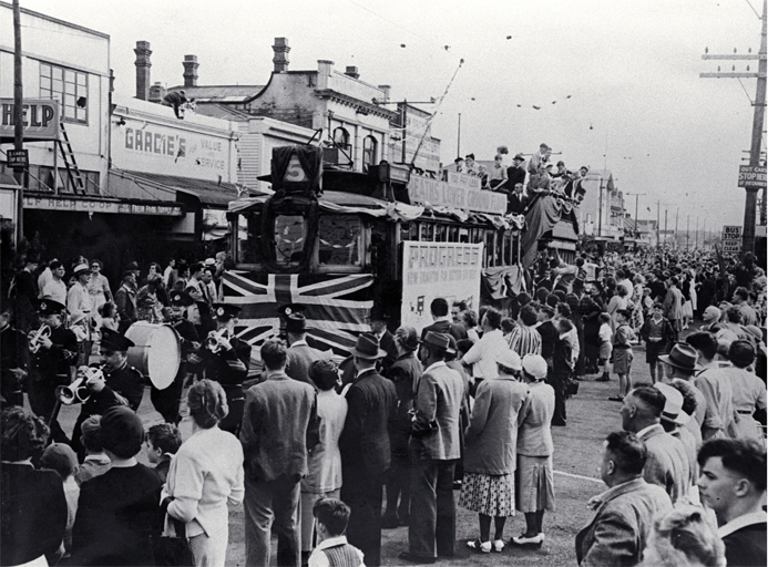 The last tram travels from the New Brighton Post Office to the pier 