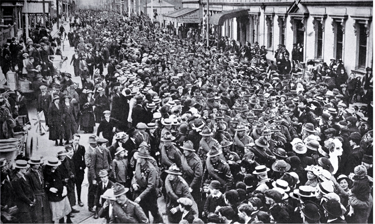 The march of the 16th Infantry to reinforce the ANZACS through Manchester Street to Railway Station, Christchurch 