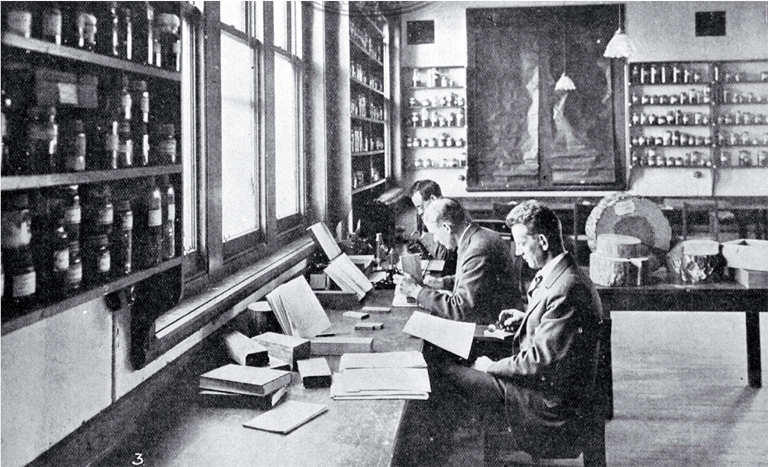 Students in a laboratory class in wood technology, School of Forestry, Canterbury College 