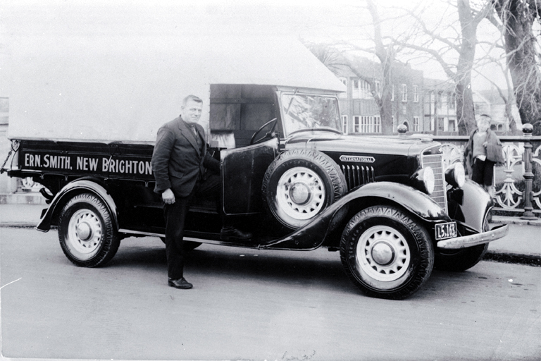 Ern (Ernest Lawrence) Smith, carrier and forwarding agent, New Brighton Ern (Ernest Lawrence) Smith, carrier and forwarding agent, New Brighton