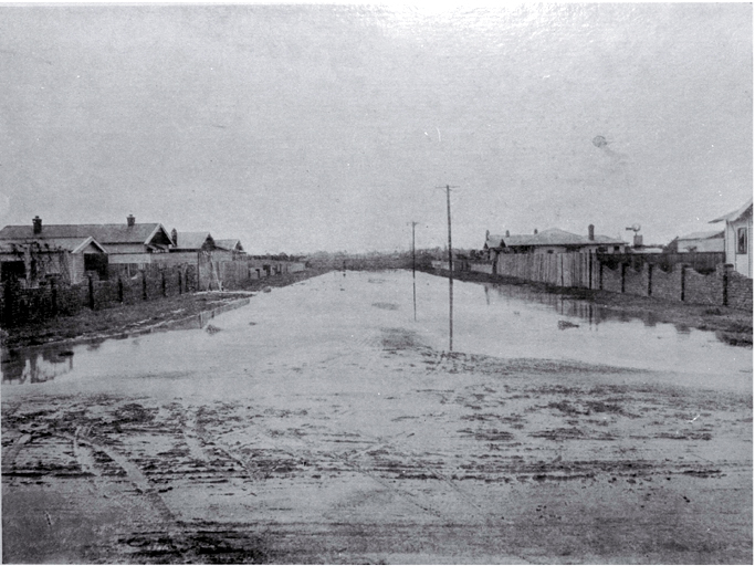 Flooding on Everard Street, Spreydon, Christchurch, on 17 April 1925 Flooding on Everard Street, Spreydon, Christchurch, on 17 April 1925