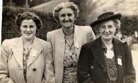 Ruth Trent (Burnell), Ivy Newton (Vogel), Dorothy Burnell (Gimblett) Heathcote school - 75th Jubilee, 1946