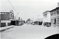 Looking south down Talbot Street, main street of Geraldine 