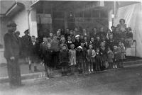 Celebrating victory in Europe (VE Day, 9 May 1945), Normans Road, Bryndwr