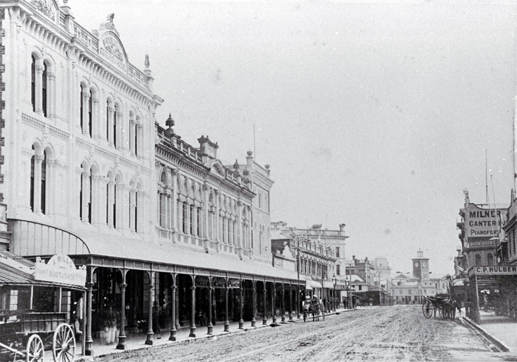 High Street looking north to the Post Office, Christchurch : at left is Bonnington's Building.