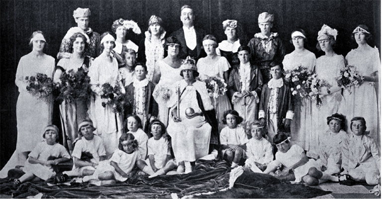 The crowning of the Queen of the Carnival at New Brighton 