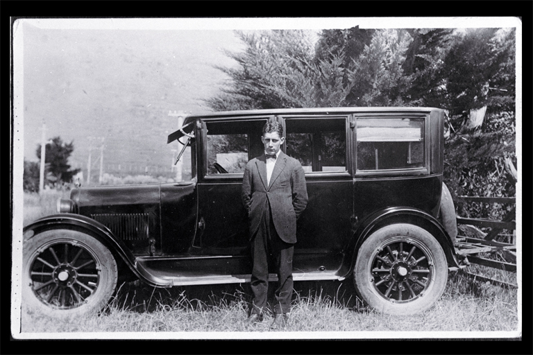 A 1924 Dodge sedan with registration HCC106 (Hutt County Council no. 105) 