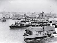 Shipping at the Queen Street Wharf, Auckland