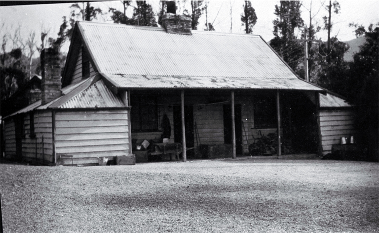 The whare at Purau, Banks Peninsula 