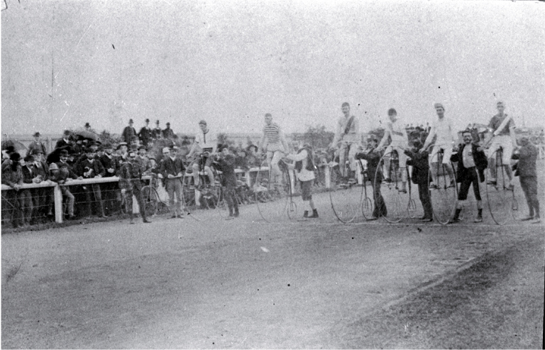 Three mile championship, Rangiora, held at the Recreation Reserve Three mile championship, Rangiora, held at the Recreation Reserve