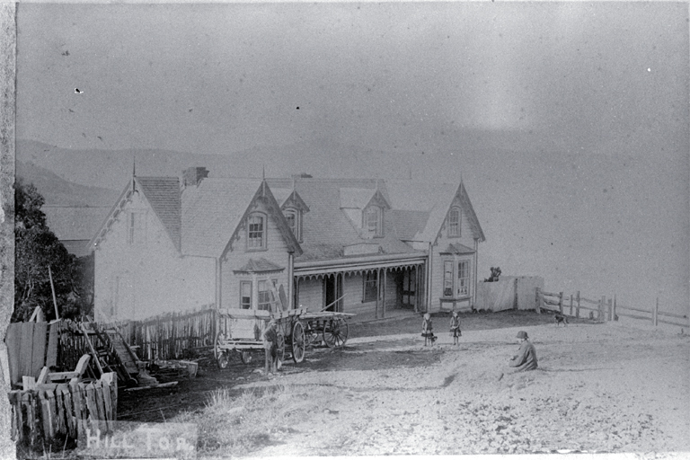 Hilltop Hotel at Hilltop, Banks Peninsula 