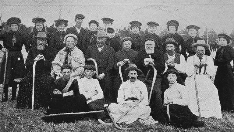 Hockey match at Sheffield : the teams.