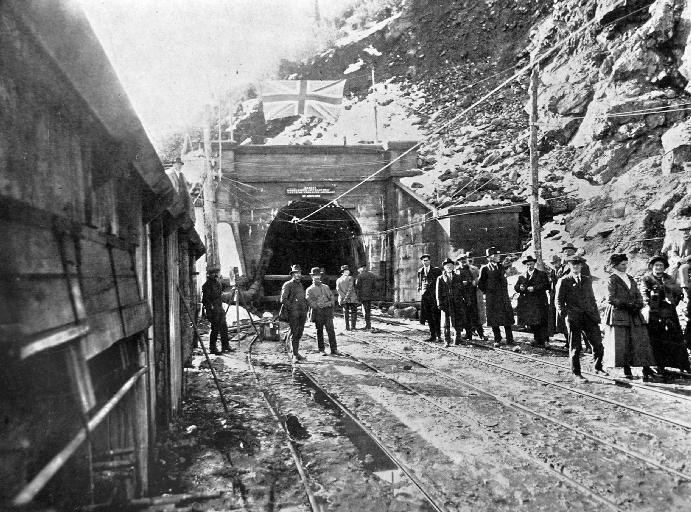 The tunnel mouth, with the Union Jack displayed above it.