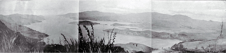 View of Lyttelton harbour from the Summit Road 