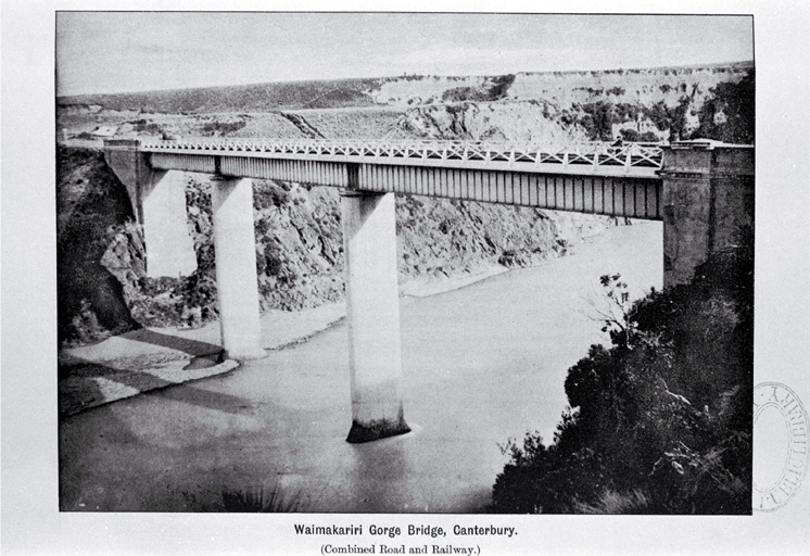 Combined road and rail Waimakariri Gorge Bridge 