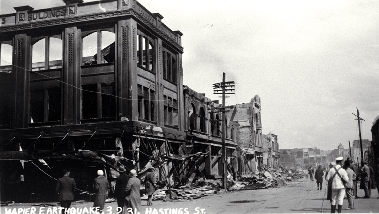 Hastings Street after the Napier earthquake 